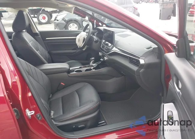 1N4BL4CV7SN358559: 44173300