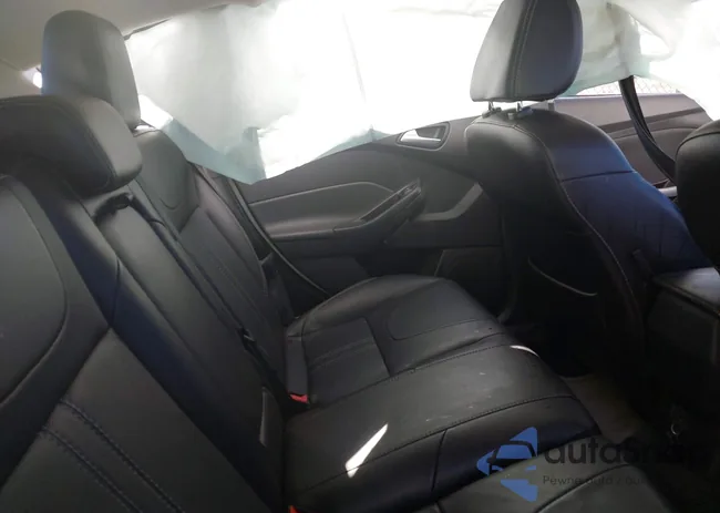 1FADP3K28EL103031: 44173302