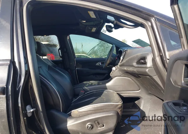 2C4RC1S72NR215908: 44173383