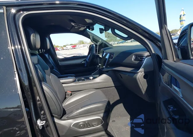 1C4SJSBP7SS511868: 44173407