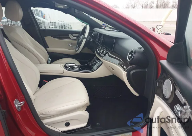 WDDZF4JB2HA152287: 44174465