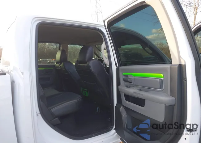 3C6RR7KT5MG710095: 44174523