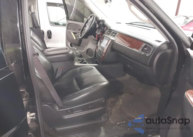 1GNSKBE01DR374892: 44174537