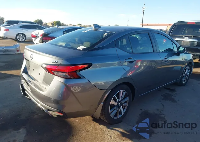 3N1CN8EV7LL801598: 44174582