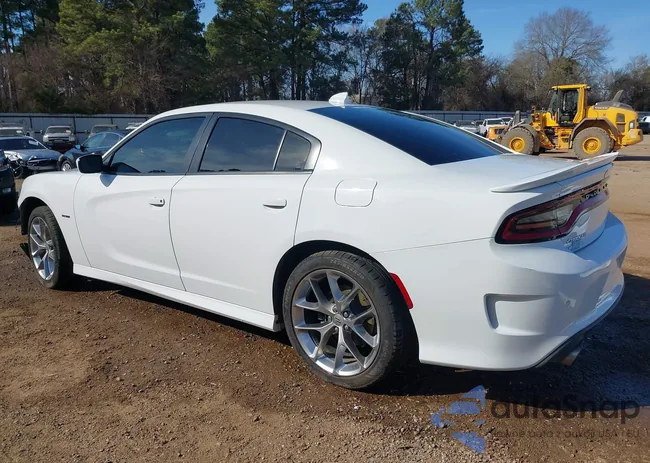 2C3CDXCT1KH643010: 44174606