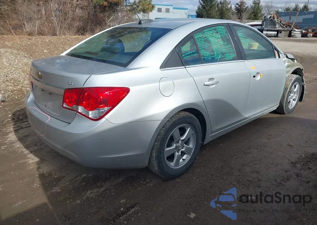 1G1PE5SB1G7198822: 44174615