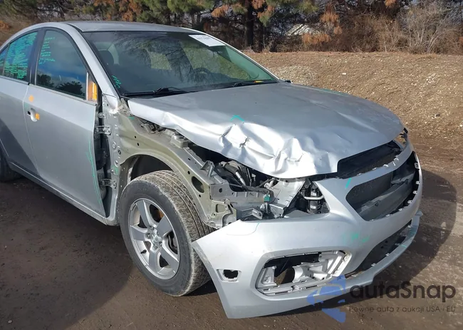 1G1PE5SB1G7198822: 44174615