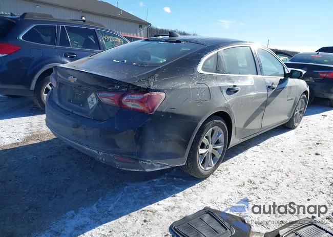 1G1ZD5ST4KF152761: 44174638