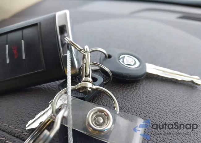 1G6DF5E51C0137716: 44174664