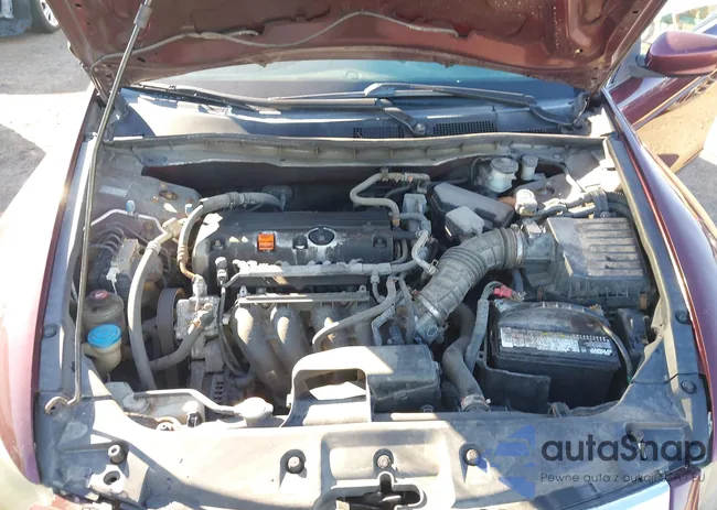 1HGCP2E37BA095582: 44174685