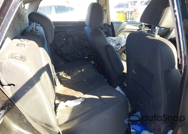 3FADP4BJ2CM219253: 44174819