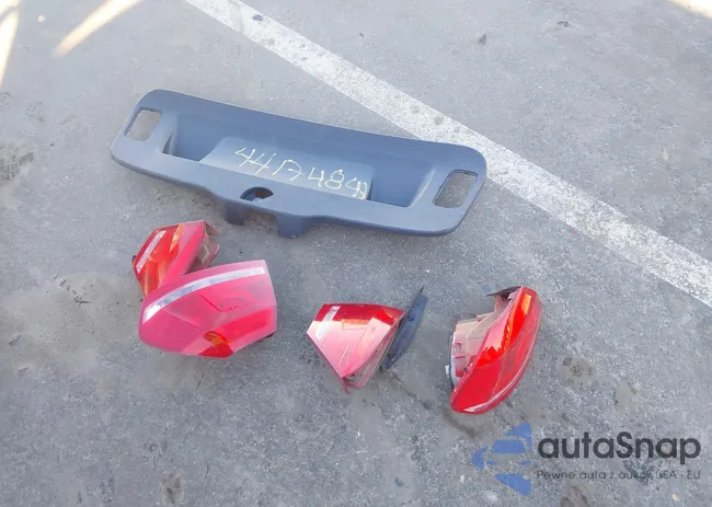 1VWCT7A39EC051344: 44174847