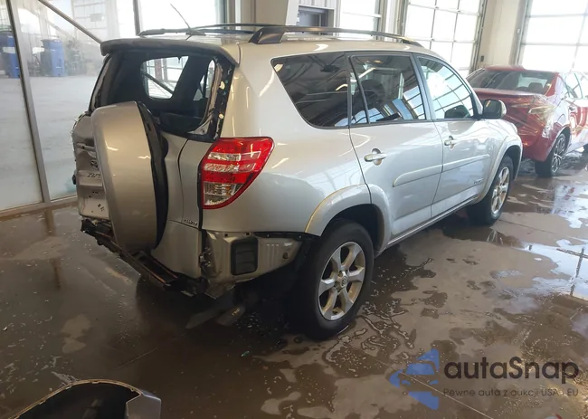 2T3DF4DV6CW207330: 44174866