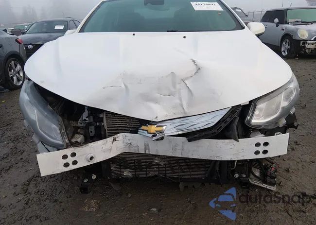 1G1RB6S52JU157030: 44174892