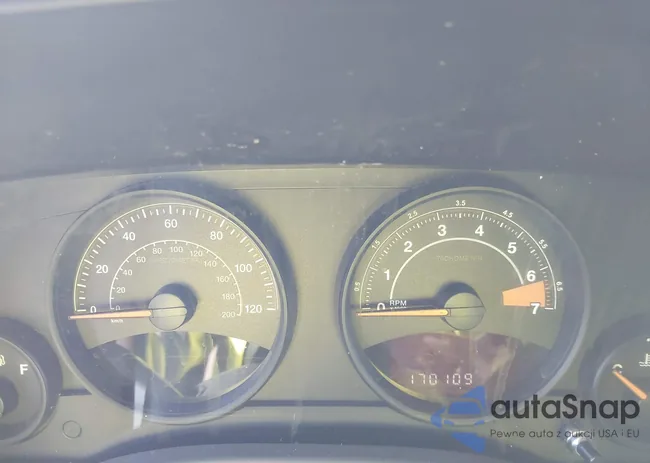 1C4NJDBB4HD143899: 44174908