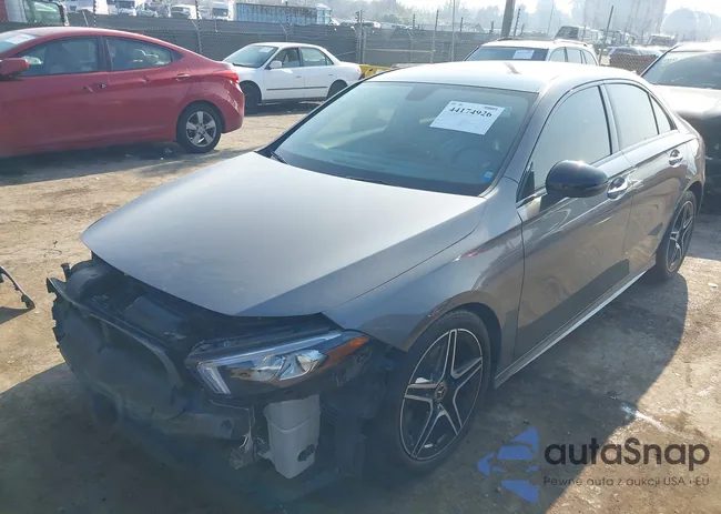 W1K3G4EB9NJ340328: 44174926