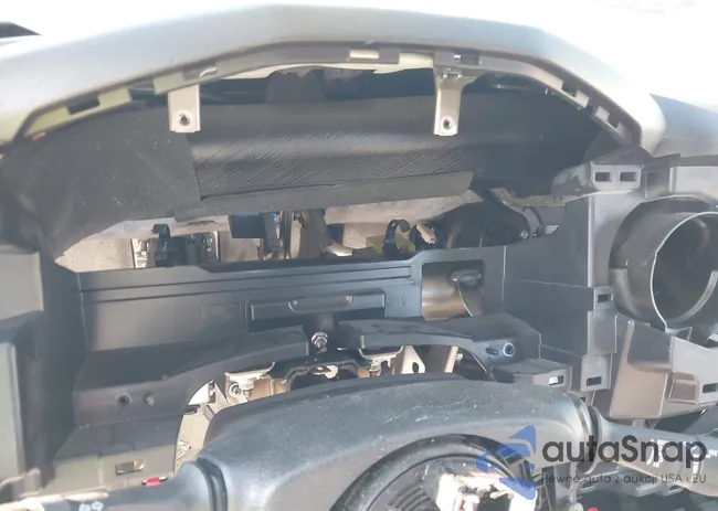 3TMAZ5CN8JM068737: 44175025