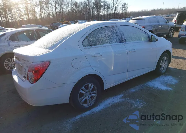 1G1JC5SH7F4155893: 44174043