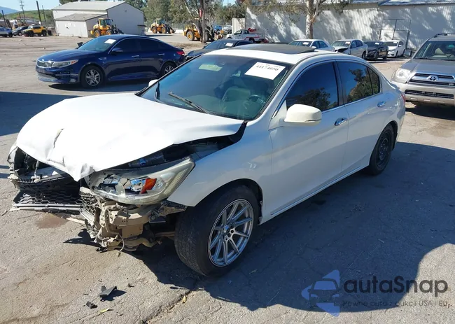 1HGCR2F8XDA058114: 44174050