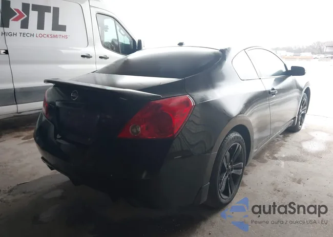 1N4AL2EP8DC176608: 44174086