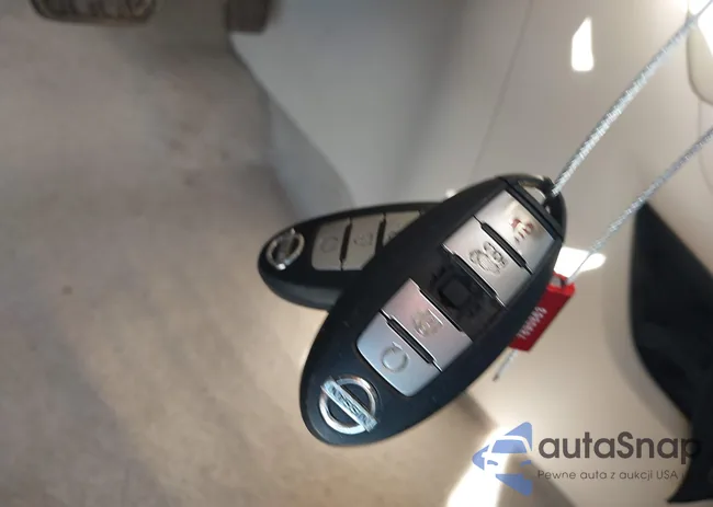 5N1AZ2MG8FN218238: 44174087