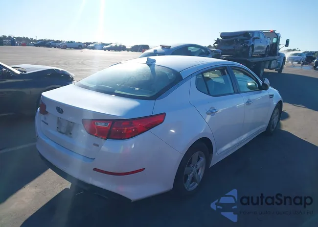 KNAGM4A76F5626652: 44174133