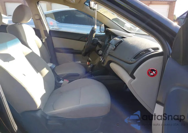 KNAFU4A20C5645337: 44174147