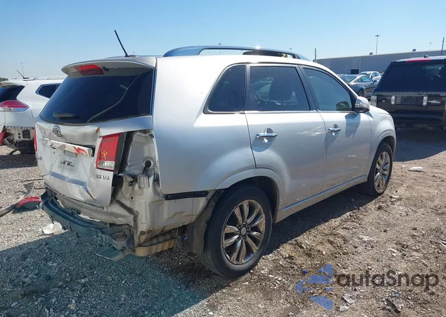 5XYKW4A25DG366440: 44174172