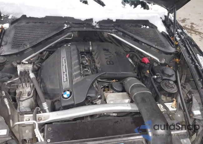 5UXFG2C57BLX06830: 44174173