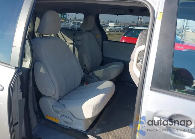 5TDKK3DC3CS279132: 44174201