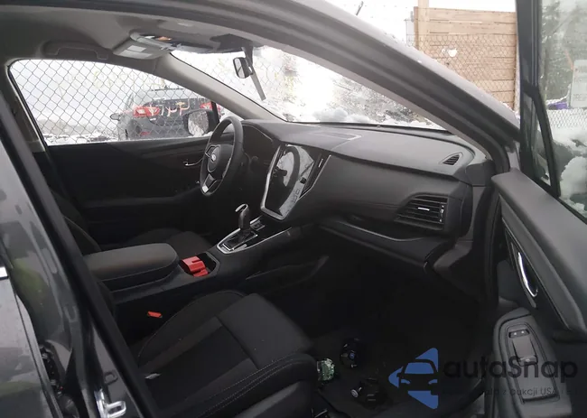 4S4BTADC3S3306830: 44174204