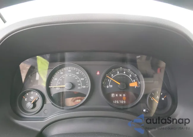 1C4NJDBB7ED688314: 44174209