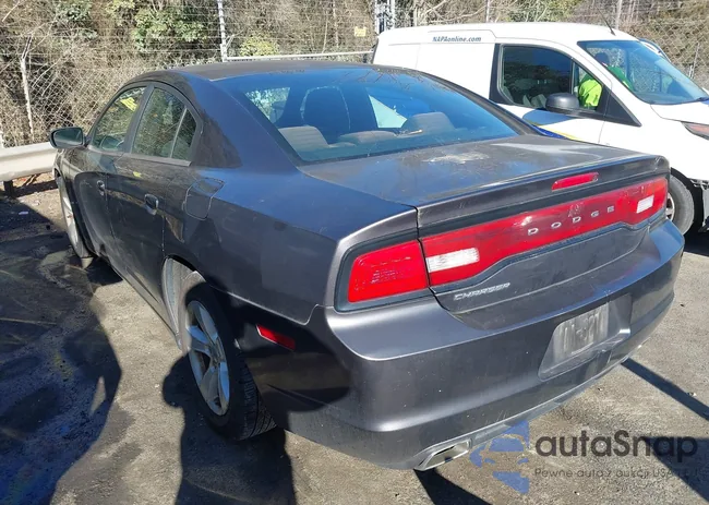 2C3CDXBG8EH344588: 44174238