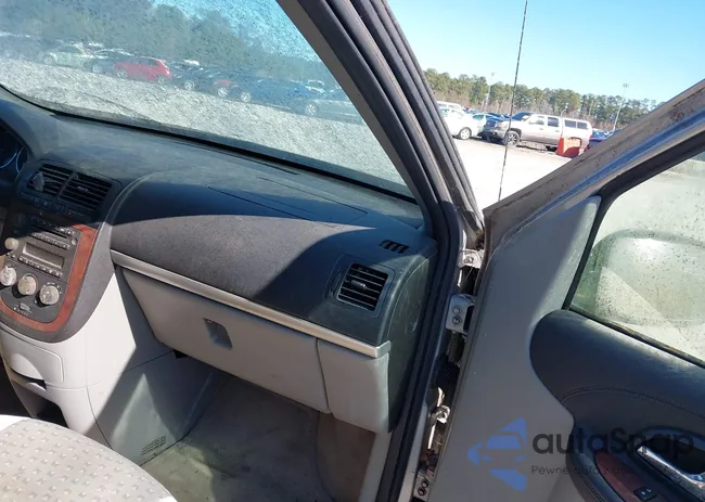 1GNDV231X8D146517: 44174314