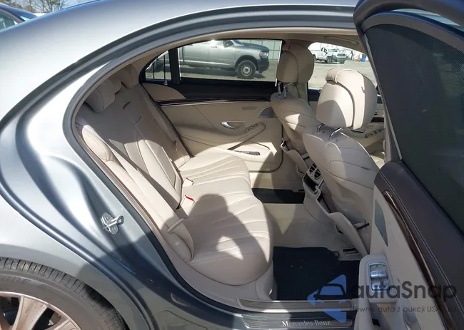 WDDUG8FB5FA135553: 44174359