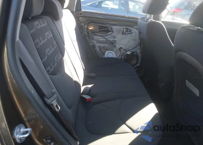 KNDJT2A64C7384872: 44174411