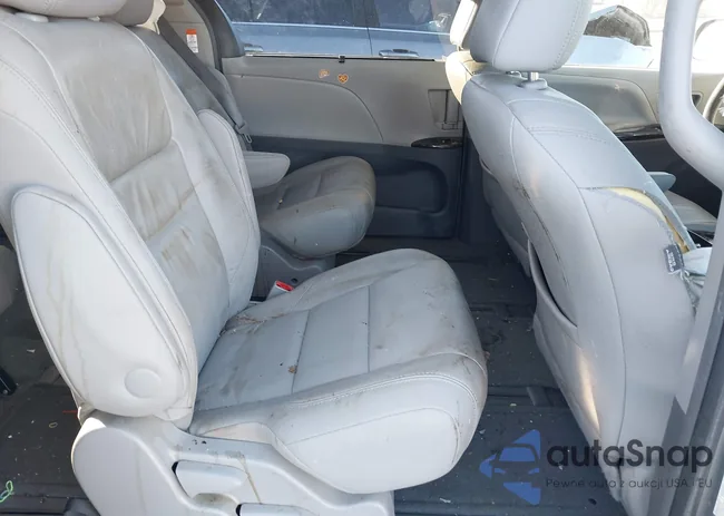 5TDDK3DC6GS139381: 44174424