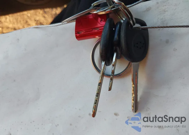 1GTCS19W718190841: 44175630