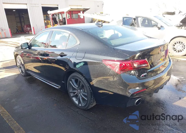 19UUB3F64JA002176: 44175726