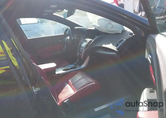 19UUB3F64JA002176: 44175726