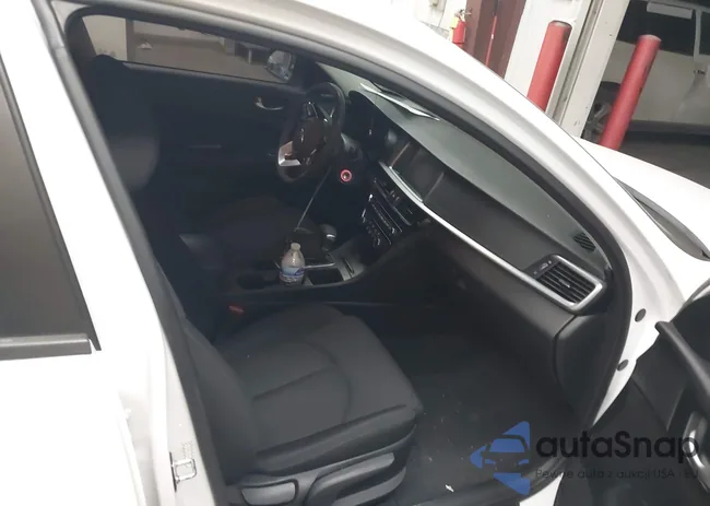 5XXGT4L36LG428015: 44175750