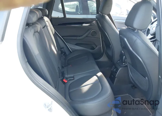 WBXJG7C05M5S61009: 44175835