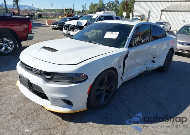 2C3CDXGJ6KH688727: 44175843