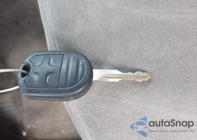 2FMDK3GC3DBC37546: 44175884