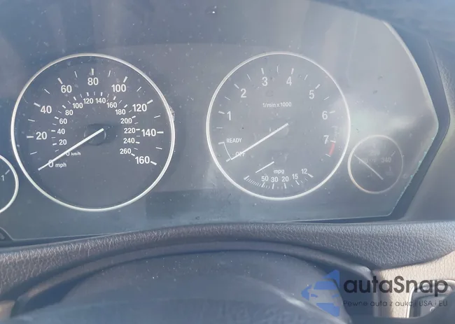 WBA3B1G55FNT05520: 44175924