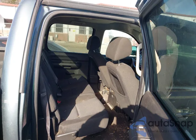 3GTP2VE31BG299439: 44175938