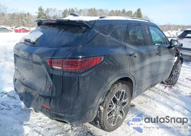 3GNKBKRS2RS128921: 44175990