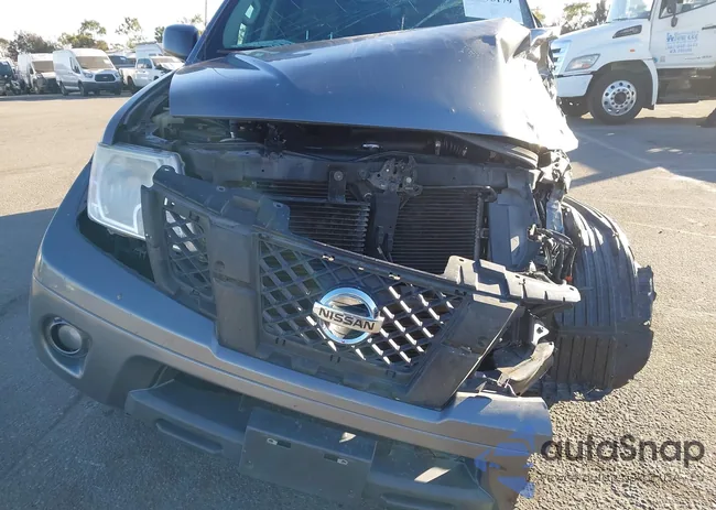 1N6AD0FR9GN751817: 44175179