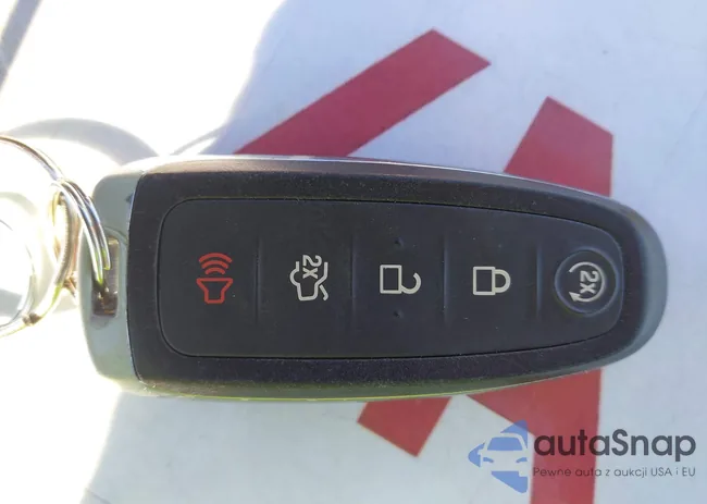 1FAHP2F82FG145635: 44175184