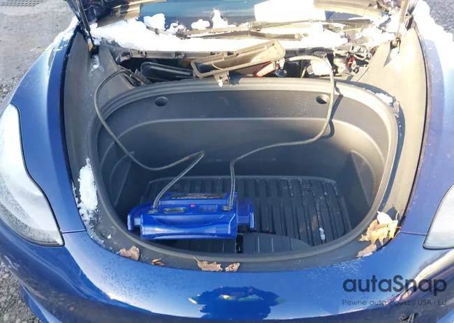 5YJ3E1EA2PF679660: 44175198